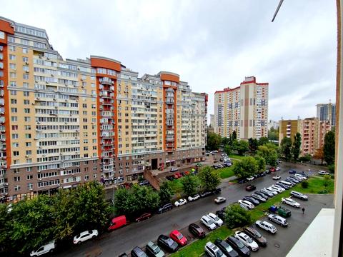 квартира по адресу Юлии Здановской ул. (Ломоносова), 52/3