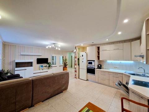 квартира по адресу Юлии Здановской ул. (Ломоносова), 52/3