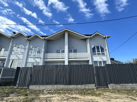 будинок за адресою Свято-Покровська вул. (Леніна)