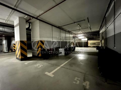 коммерческая по адресу Степана Бандеры просп. (Московський), 999