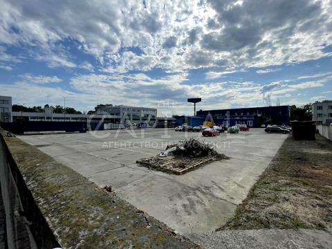 коммерческая по адресу Степана Бандеры просп. (Московський), 999