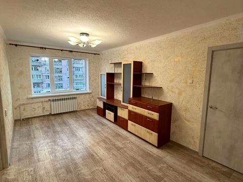 квартира за адресою Юрія Кондратюка вул. (Комунарівська), 5