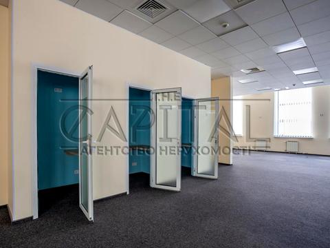 комерційна за адресою Новокостянтинівська вул., 999