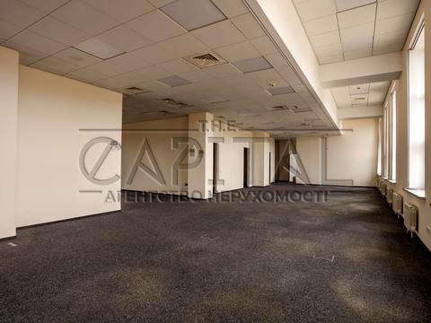 комерційна за адресою Новокостянтинівська вул., 999