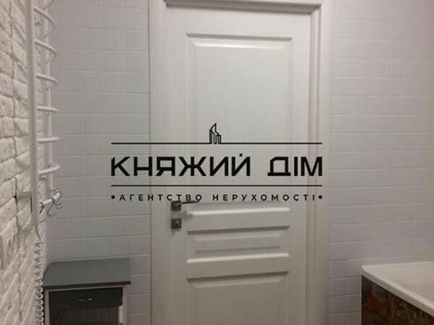 квартира за адресою Григорія Гуляницького вул., 44/1