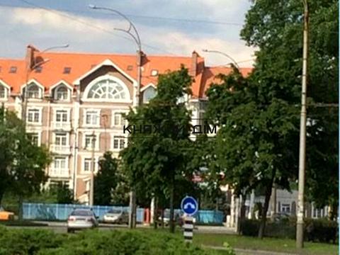 квартира за адресою Григорія Гуляницького вул., 44/1