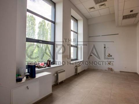 комерційна за адресою Новокостянтинівська вул., 999