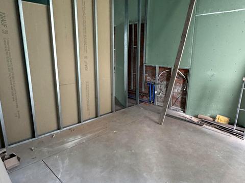 коммерческая по адресу Андрея Верхогляда ул. (Михайла Драгомирова), 19-А