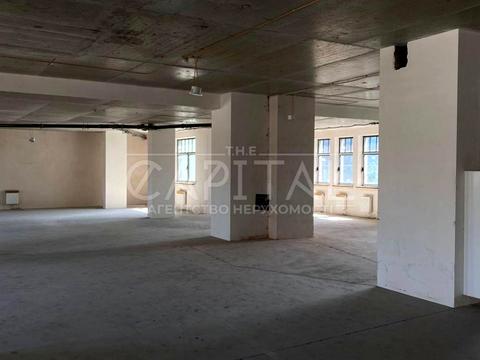 комерційна за адресою Спаська вул., 26/14