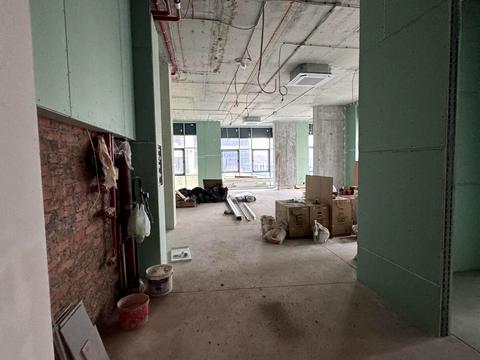 коммерческая по адресу Андрея Верхогляда ул. (Михайла Драгомирова), 19-А