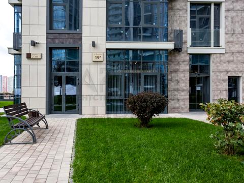 коммерческая по адресу Андрея Верхогляда ул. (Михайла Драгомирова), 19-А