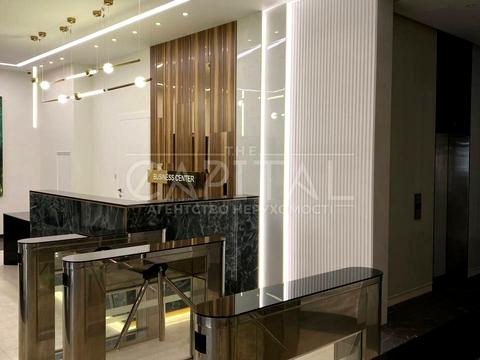 комерційна за адресою Спаська вул., 10-В