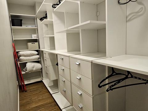 квартира за адресою Метрологічна вул., 11-А