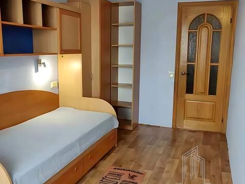 квартира за адресою Верховної Ради бульв., 8/20