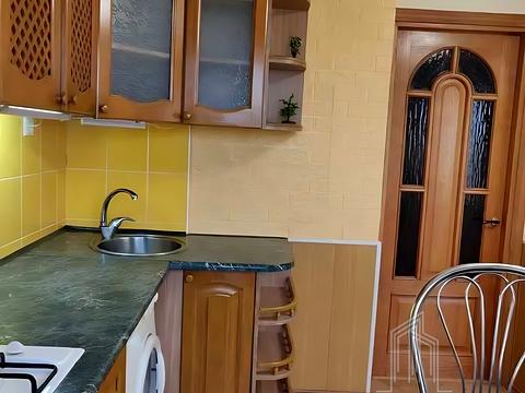 квартира за адресою Верховної Ради бульв., 8/20