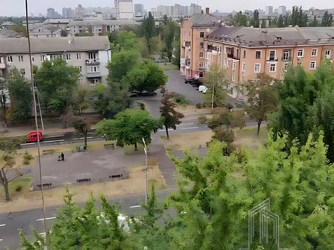 квартира за адресою Верховної Ради бульв., 8/20