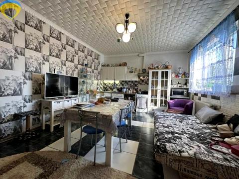 будинок за адресою Хутірська вул.