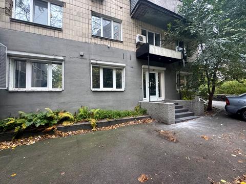 комерційна за адресою Чеховський пров., 2