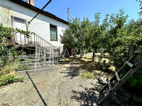 коммерческая по адресу Василя Стуса, 34