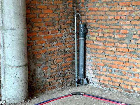 коммерческая по адресу Андрея Верхогляда ул. (Михайла Драгомирова), 19-Б