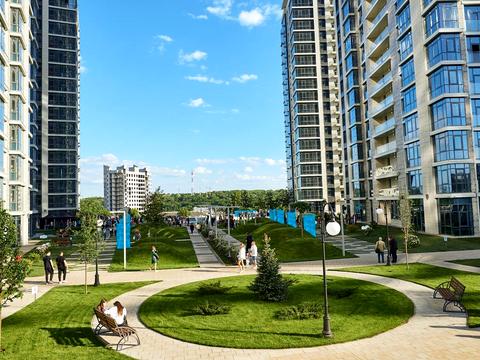 коммерческая по адресу Андрея Верхогляда ул. (Михайла Драгомирова), 1-20а