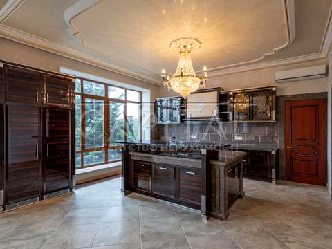 будинок за адресою Валова вул.