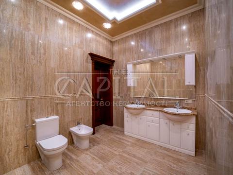 будинок за адресою Валова вул.