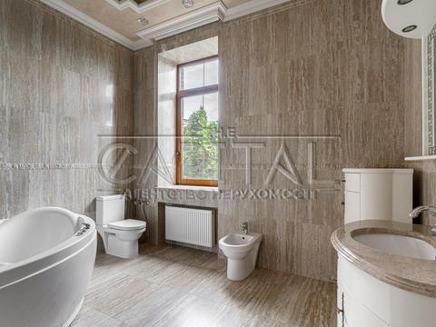 будинок за адресою Валова вул.