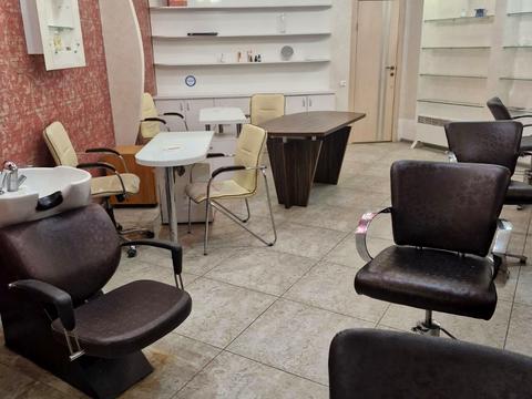 комерційна за адресою Вайсера вул., 17/1