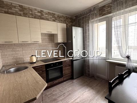 квартира за адресою Київ, Бориса Гмирі вул., 18