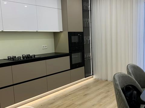 квартира за адресою Героїв Крут вул., 4