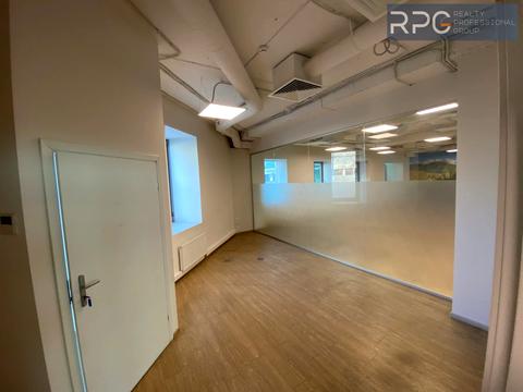 коммерческая по адресу Дегтяревская ул., 27