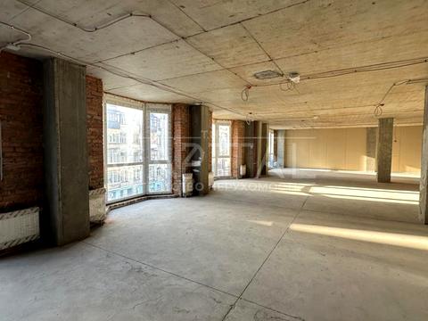 комерційна за адресою Саксаганського вул., 80