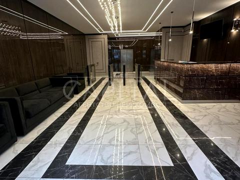 комерційна за адресою Саксаганського вул., 80