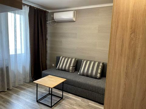 квартира за адресою Дмитра Яворницького просп. (Карла Маркса), 94-А