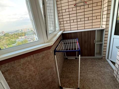 квартира за адресою Миколи Амосова вул., 4