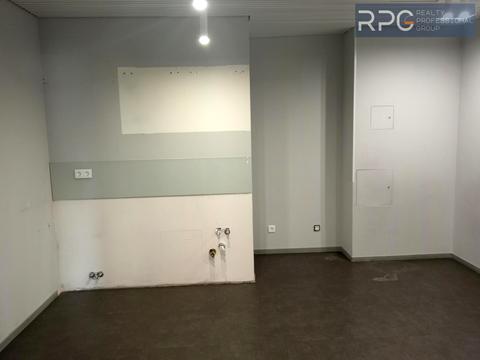 комерційна за адресою Спаська вул., 5