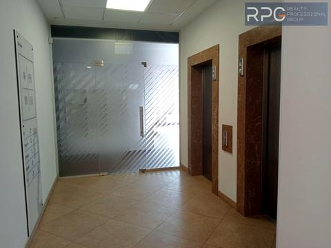 комерційна за адресою Спаська вул., 5