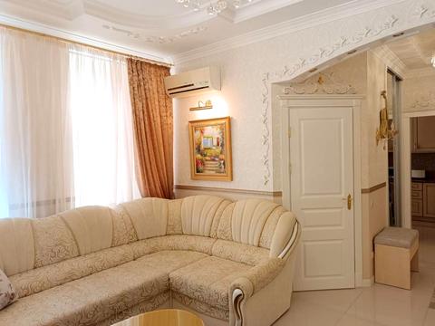 квартира за адресою Богдана Хмельницького вул., 37/2