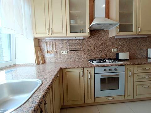 квартира за адресою Богдана Хмельницького вул., 37/2