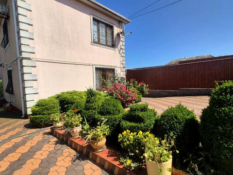 будинок за адресою Луговая, 100