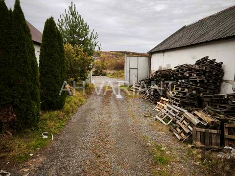 комерційна за адресою Вознесенська, 2б