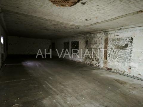 комерційна за адресою Вознесенська, 2б