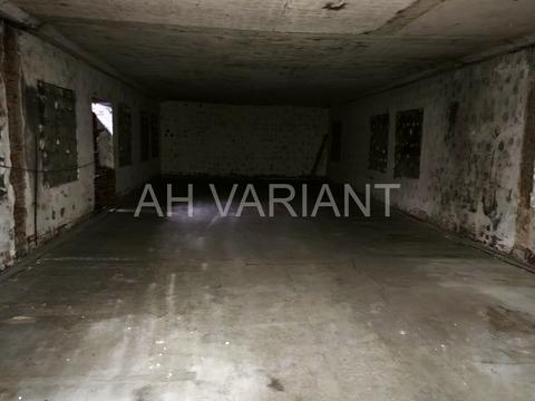 комерційна за адресою Вознесенська, 2б