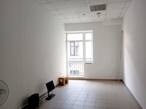 коммерческая по адресу площа Ринок, 1