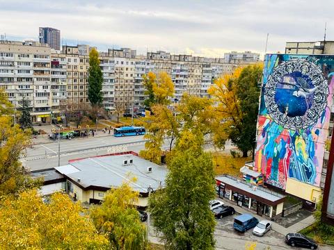 квартира по адресу Героев просп., 4