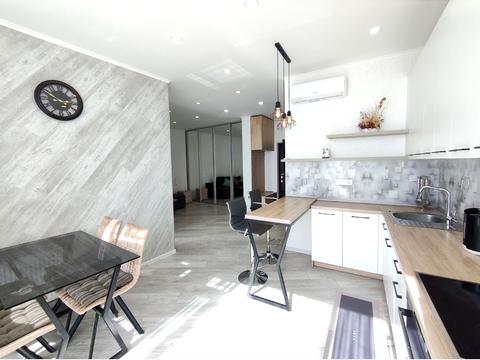 квартира за адресою Валерія Самофалова вул. (Каманіна), 2