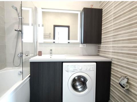 квартира за адресою Валерія Самофалова вул. (Каманіна), 2