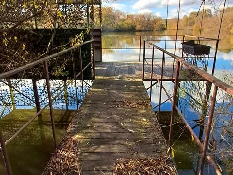 участок по адресу Дмитрівська