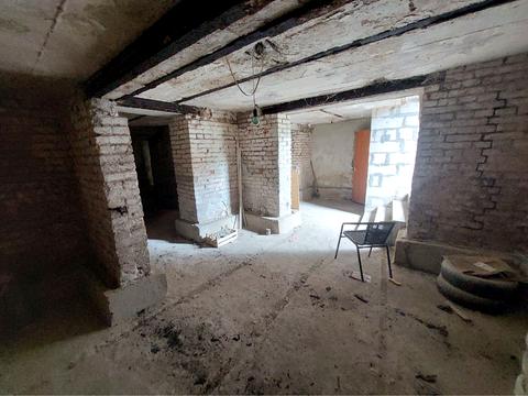 коммерческая по адресу Підвалля ул., 5